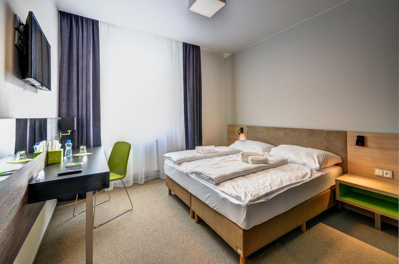 Hotel Buly Opava Extérieur photo