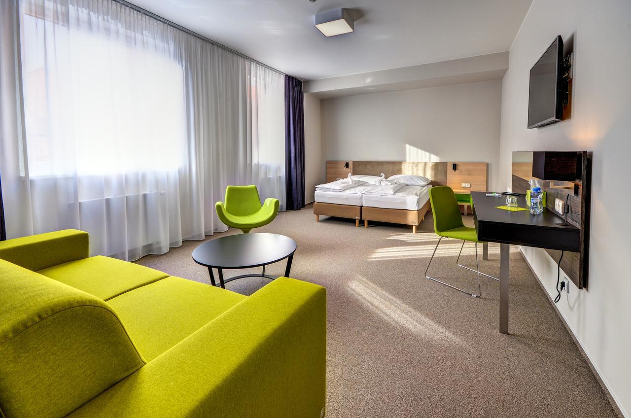 Hotel Buly Opava Extérieur photo